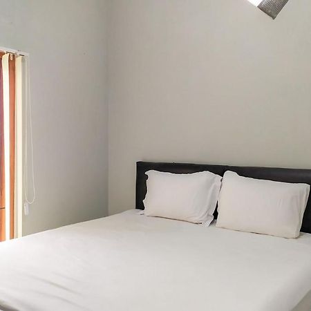 Omah Leren Mitra Reddoorz Near Gembiraloka Zoo Yogyakarta Hotell Eksteriør bilde